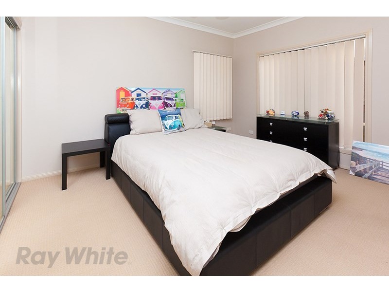 4 Clearpoint Way, Springfield Lakes QLD 4300