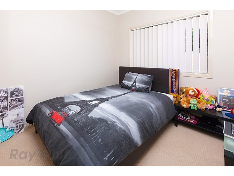 4 Clearpoint Way, Springfield Lakes QLD 4300