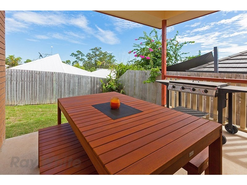 4 Clearpoint Way, Springfield Lakes QLD 4300
