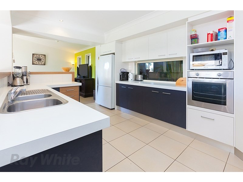 46 Viewpoint Drive, Springfield Lakes QLD 4300