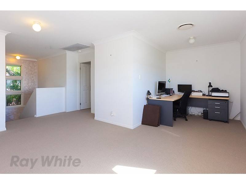 46 Viewpoint Drive, Springfield Lakes QLD 4300