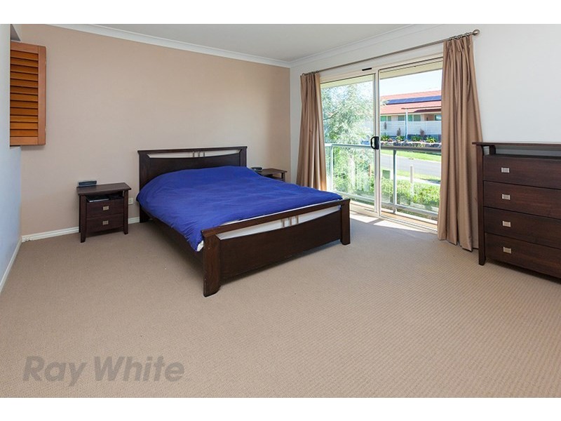 46 Viewpoint Drive, Springfield Lakes QLD 4300