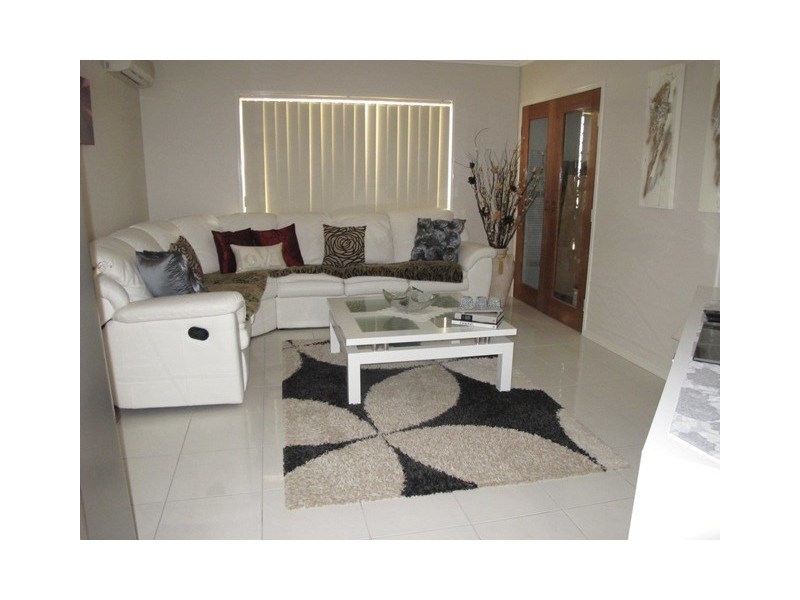 13 Dianella Street, Springfield Lakes QLD 4300