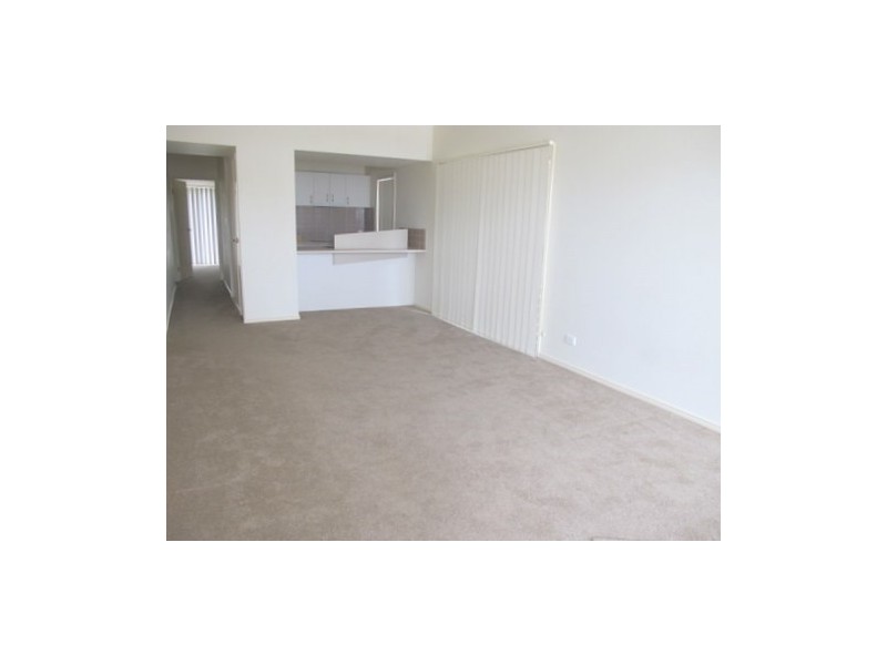 3 Pinnacle Close, Springfield Lakes QLD 4300