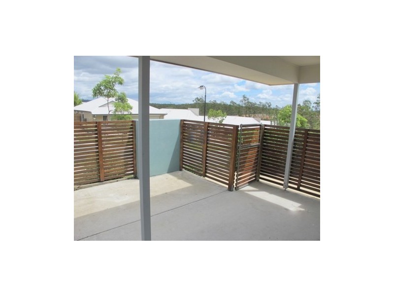 3 Pinnacle Close, Springfield Lakes QLD 4300