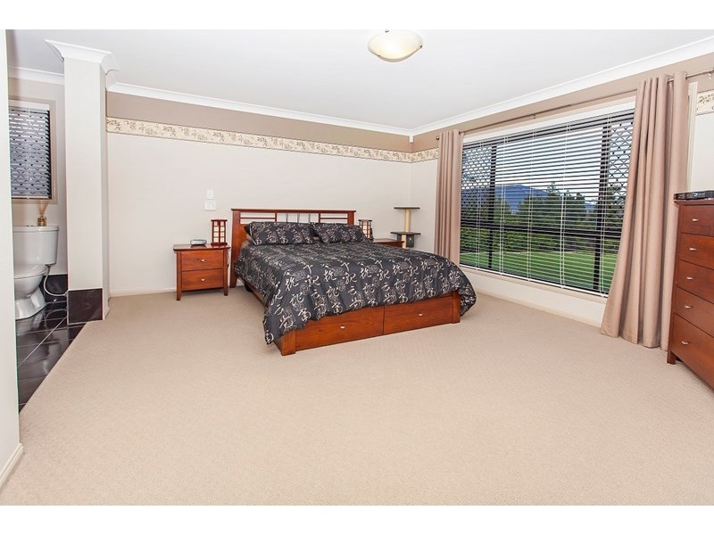 44 Brigid Boulevard, Augustine Heights QLD 4300