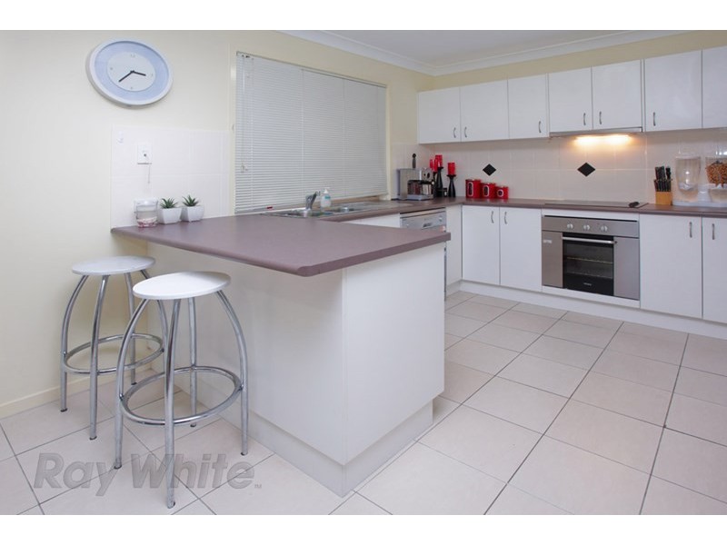 5 Patsy Crescent, Redbank Plains QLD 4301