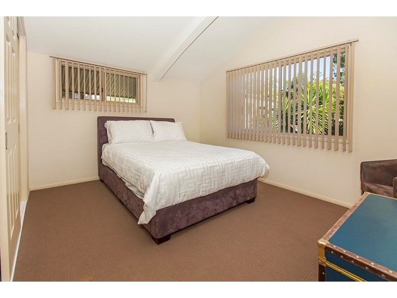 25 Heathwood Place, Collingwood Park QLD 4301