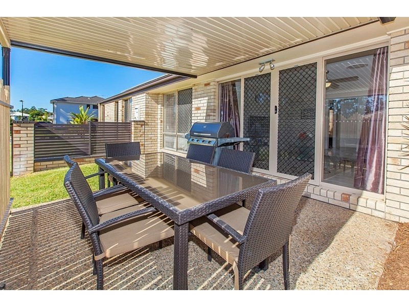 52 Trinity Crescent, Augustine Heights QLD 4300