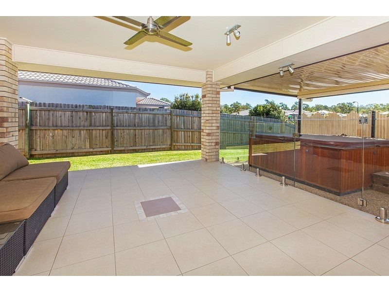 52 Trinity Crescent, Augustine Heights QLD 4300
