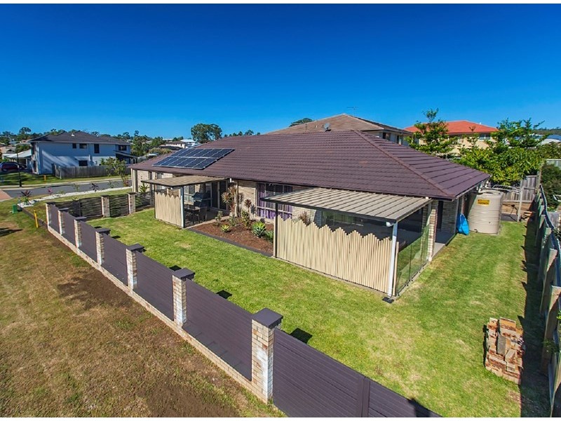 52 Trinity Crescent, Augustine Heights QLD 4300