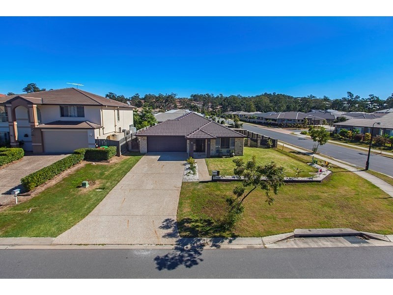 52 Trinity Crescent, Augustine Heights QLD 4300