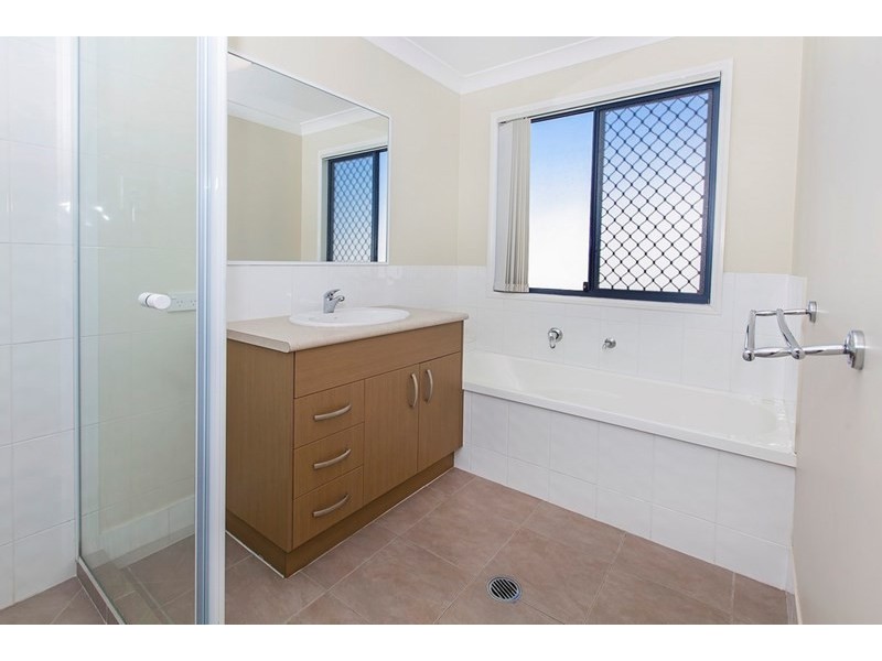 12 Rose Avenue, Springfield Lakes QLD 4300