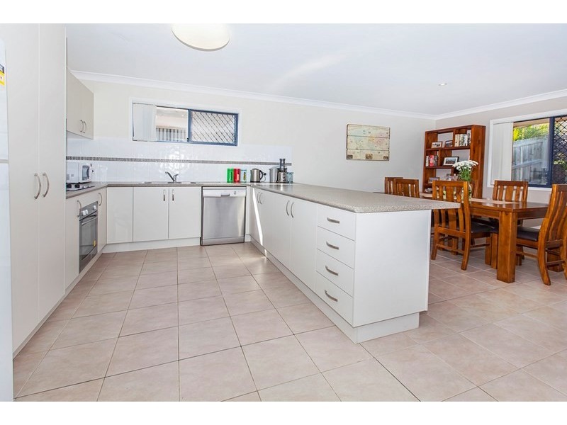 12 Rose Avenue, Springfield Lakes QLD 4300