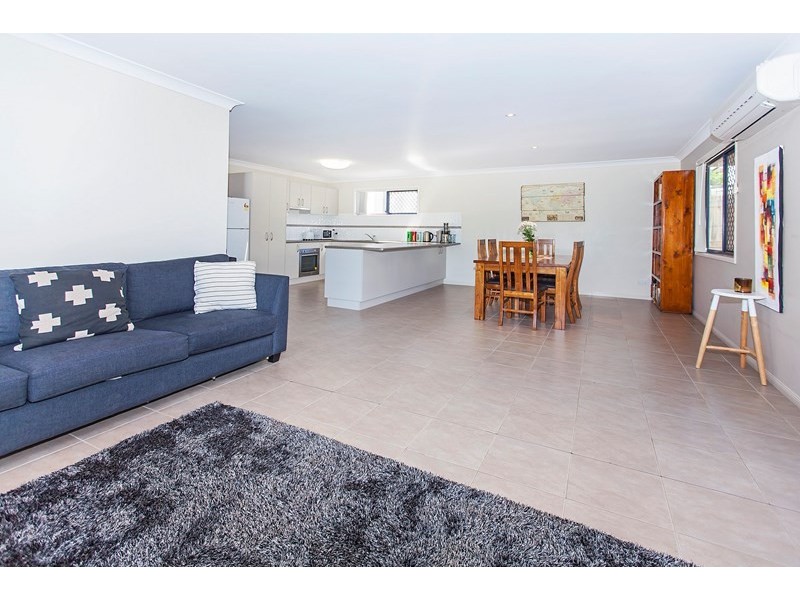 12 Rose Avenue, Springfield Lakes QLD 4300