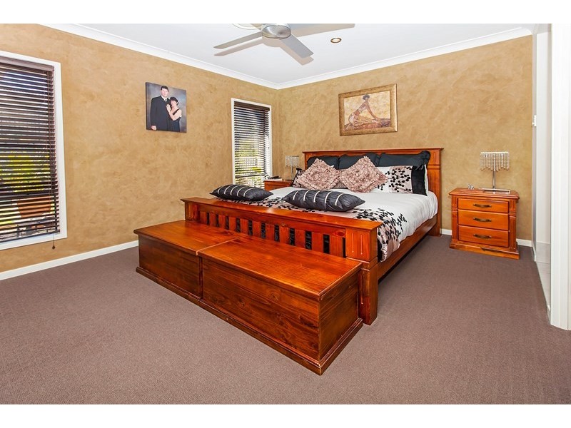 3 Lucy Court, Augustine Heights QLD 4300