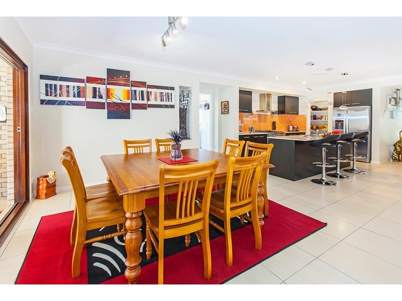 3 Lucy Court, Augustine Heights QLD 4300