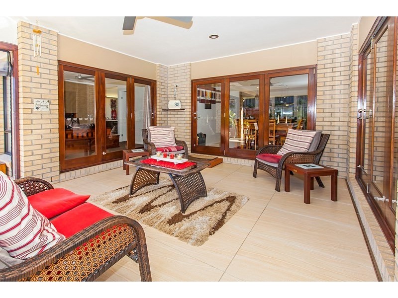 3 Lucy Court, Augustine Heights QLD 4300