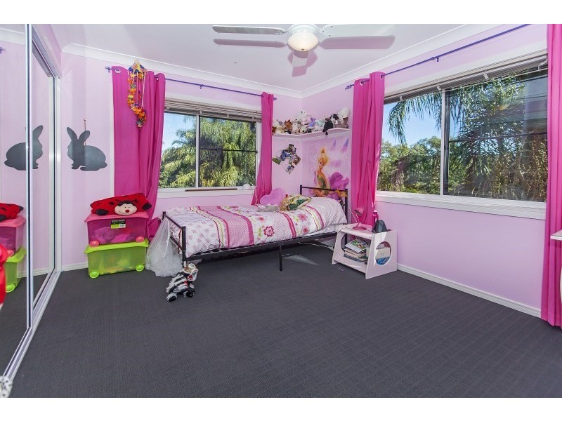 6 Nerrina Court, Karana Downs QLD 4306