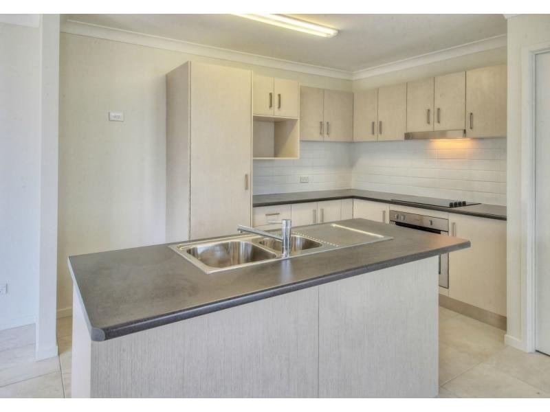 20 Basil Street, Springfield Lakes QLD 4300