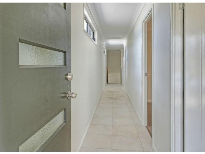 20 Basil Street, Springfield Lakes QLD 4300