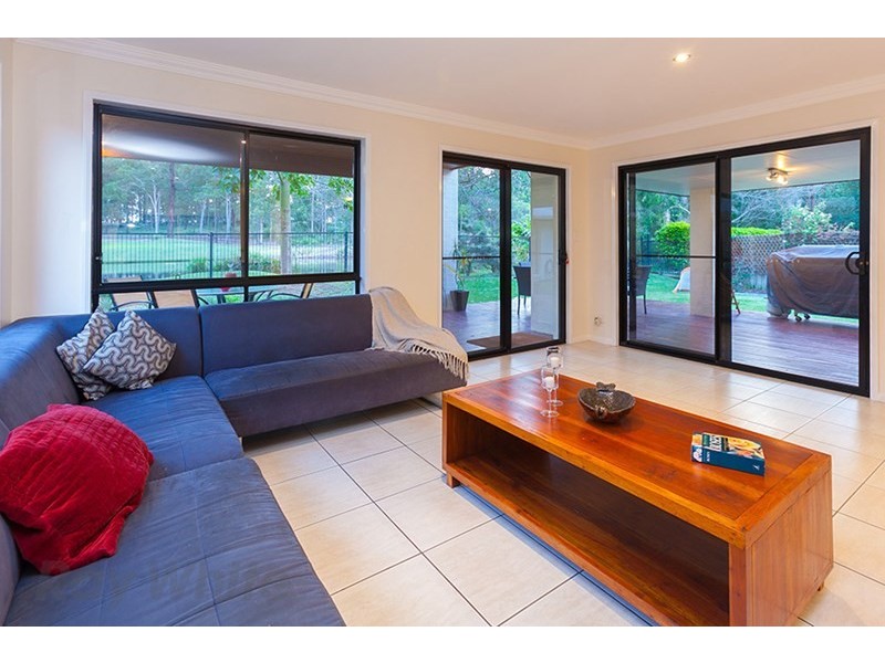 80 Oakview Circuit, Brookwater QLD 4300