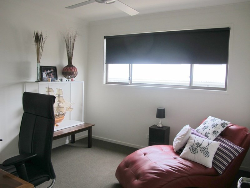 56 Geranium Drive, Springfield Lakes QLD 4300