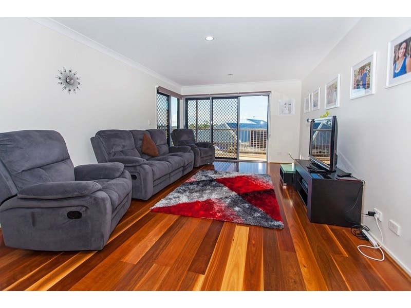 12 Kinglake Avenue, Springfield Lakes QLD 4300