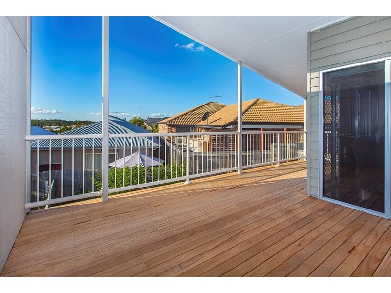 12 Kinglake Avenue, Springfield Lakes QLD 4300