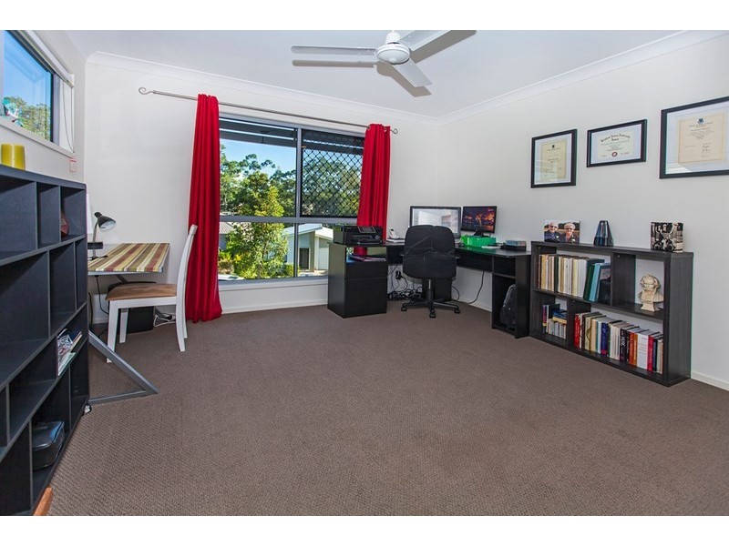 12 Kinglake Avenue, Springfield Lakes QLD 4300