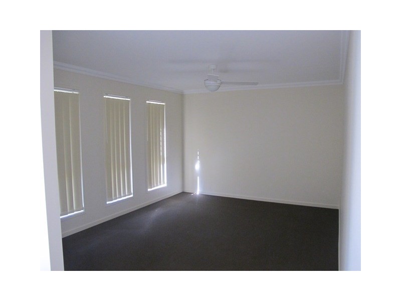 14 Dillon Avenue, Augustine Heights QLD 4300