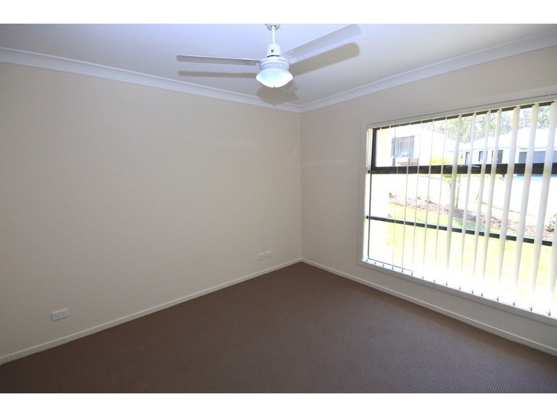 11 Poppy Crescent, Springfield Lakes QLD 4300