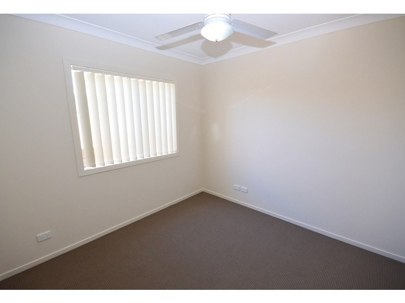 11 Poppy Crescent, Springfield Lakes QLD 4300