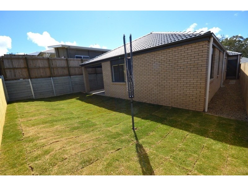 11 Poppy Crescent, Springfield Lakes QLD 4300