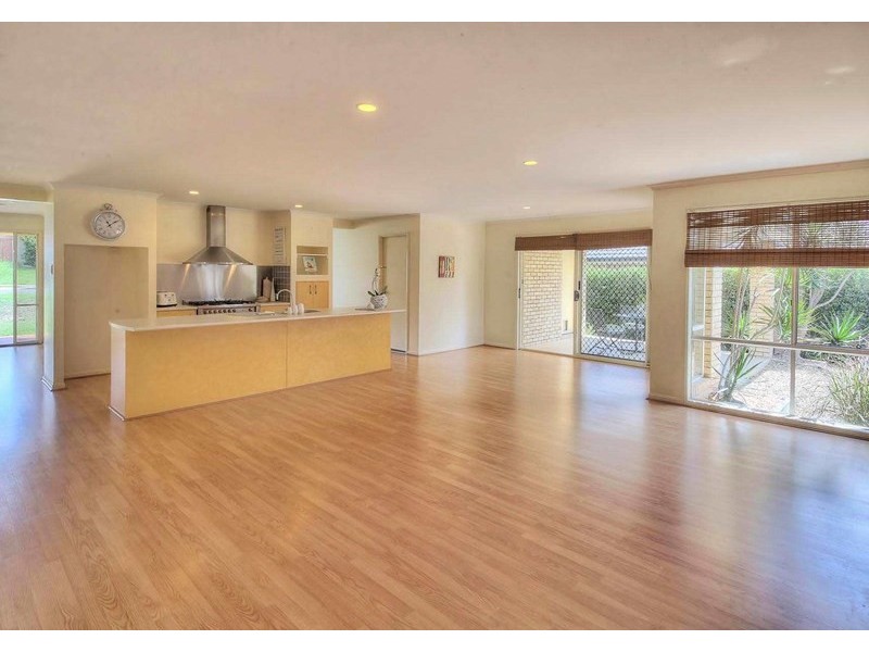 162 Lakeside Avenue, Springfield Lakes QLD 4300