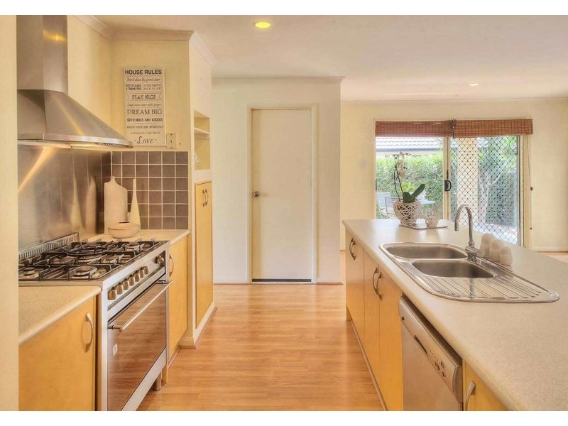 162 Lakeside Avenue, Springfield Lakes QLD 4300