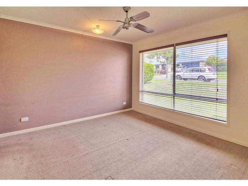 162 Lakeside Avenue, Springfield Lakes QLD 4300