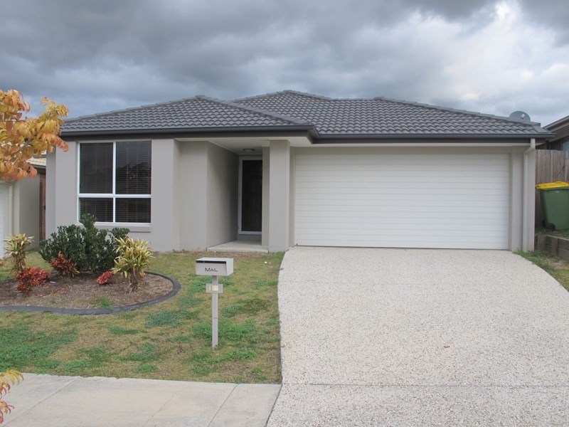 10 Anne Street, Augustine Heights QLD 4300