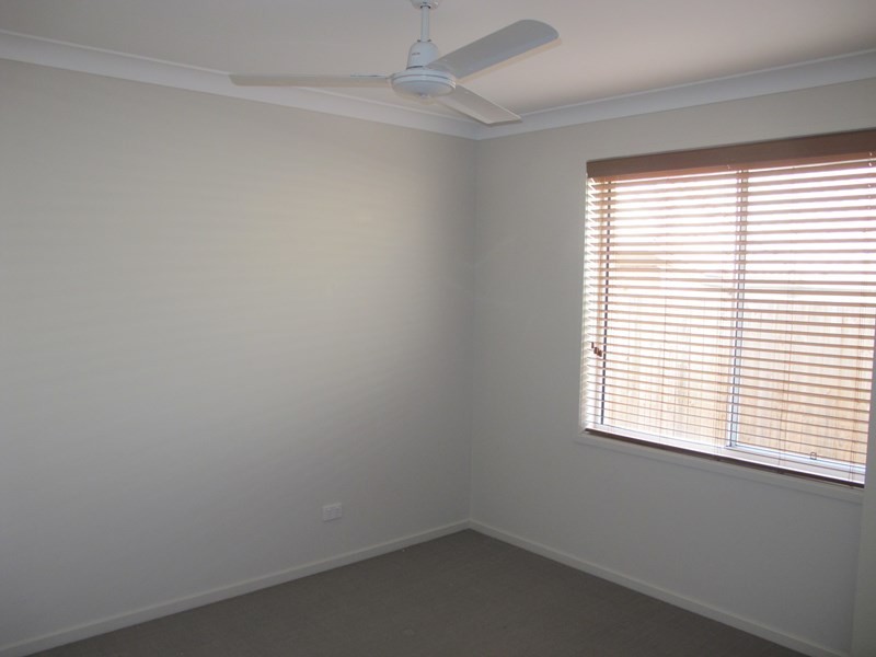 10 Anne Street, Augustine Heights QLD 4300