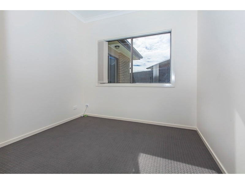32 Francisca Drive, Augustine Heights QLD 4300