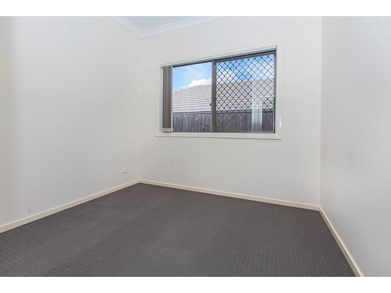 32 Francisca Drive, Augustine Heights QLD 4300
