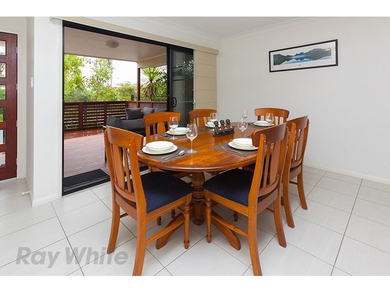 94 Grande Avenue, Springfield Lakes QLD 4300