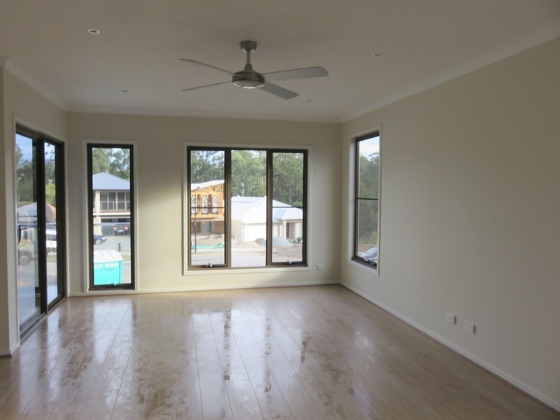 29 Moontide Way, Springfield Lakes QLD 4300