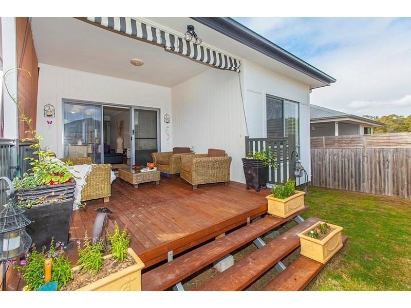 7 Hillsborough Place, Springfield Lakes QLD 4300