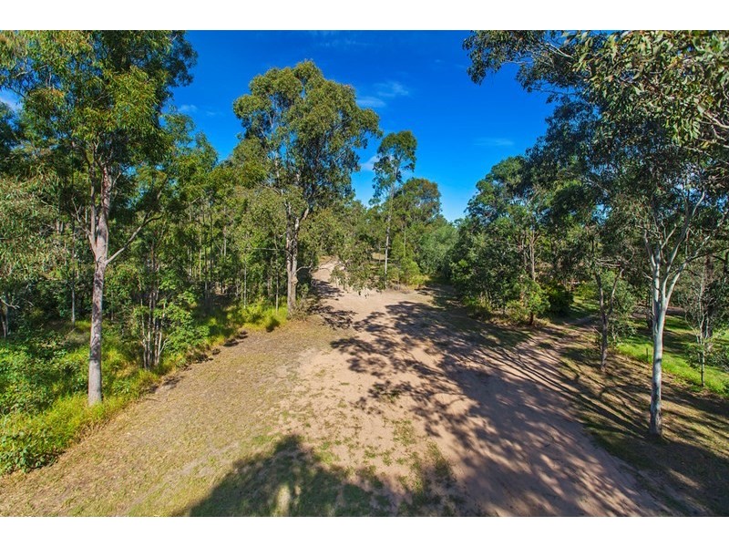 13D Rosemary Street, Bellbird Park QLD 4300