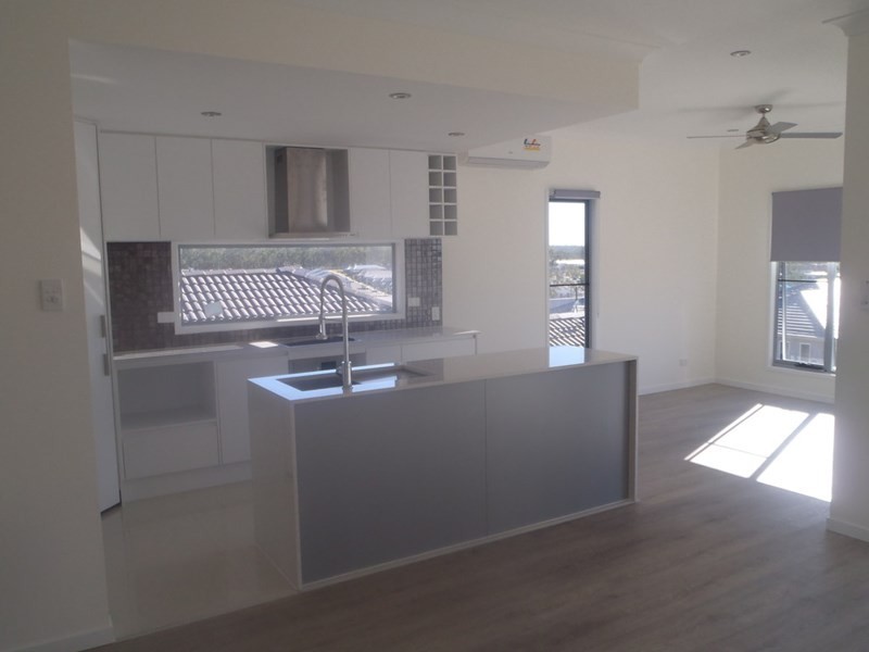 3/35 Tea Trees Avenue, Springfield Lakes QLD 4300