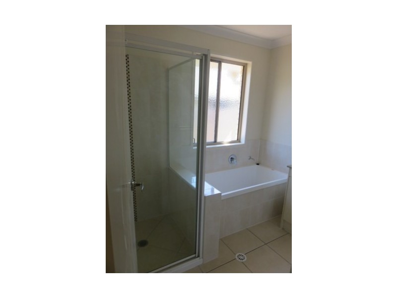 4 Sarah Close, Redbank Plains QLD 4301