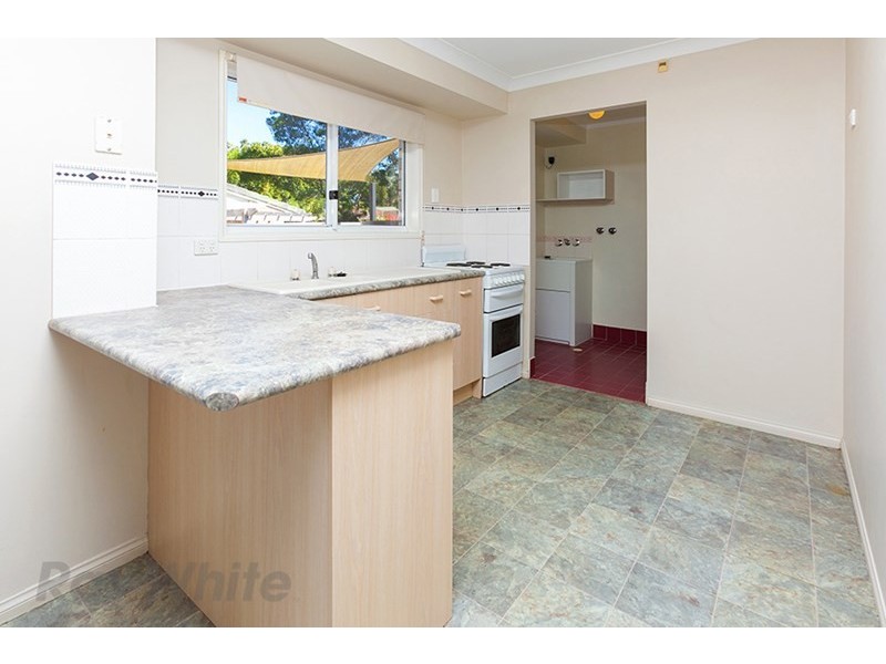 2 Karnak Court, Camira QLD 4300