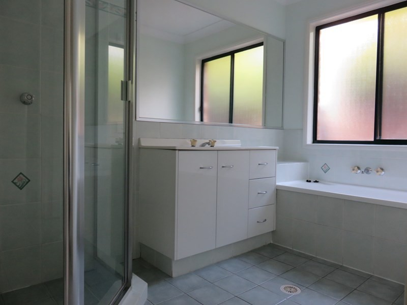 112 Sharpless Road, Springfield QLD 4300