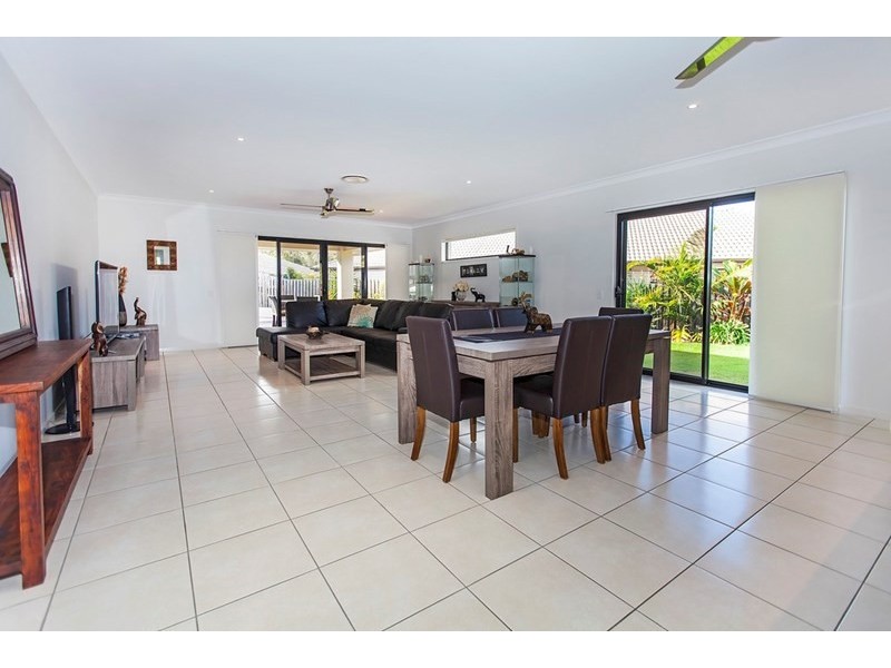 Augustine Heights QLD 4300